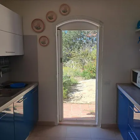 Bouganville Bianco Casa vacanze Torre delle Stelle